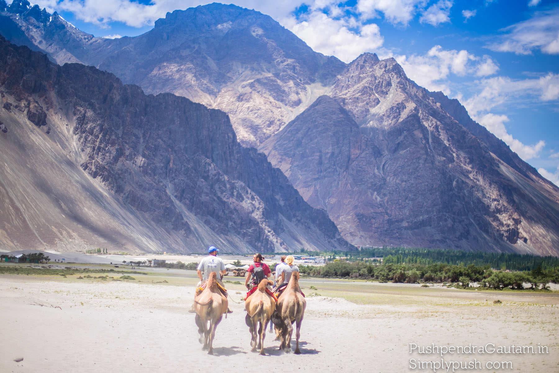 Leh-manali-road-trip-pics-manali-leh-route-plan-how-to-plan-a-trip-to-leh-manali-highway-on-bike-pushpendragautam-pics-event-photographer-india